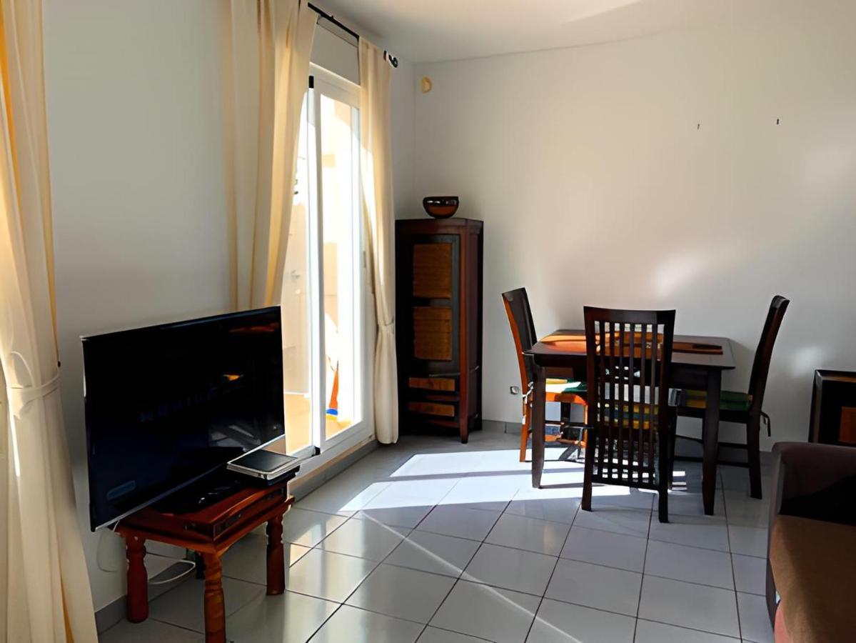 Spectacular Sea Views 2 Bedrooms In Villa Marina Μπένιντορμ Εξωτερικό φωτογραφία