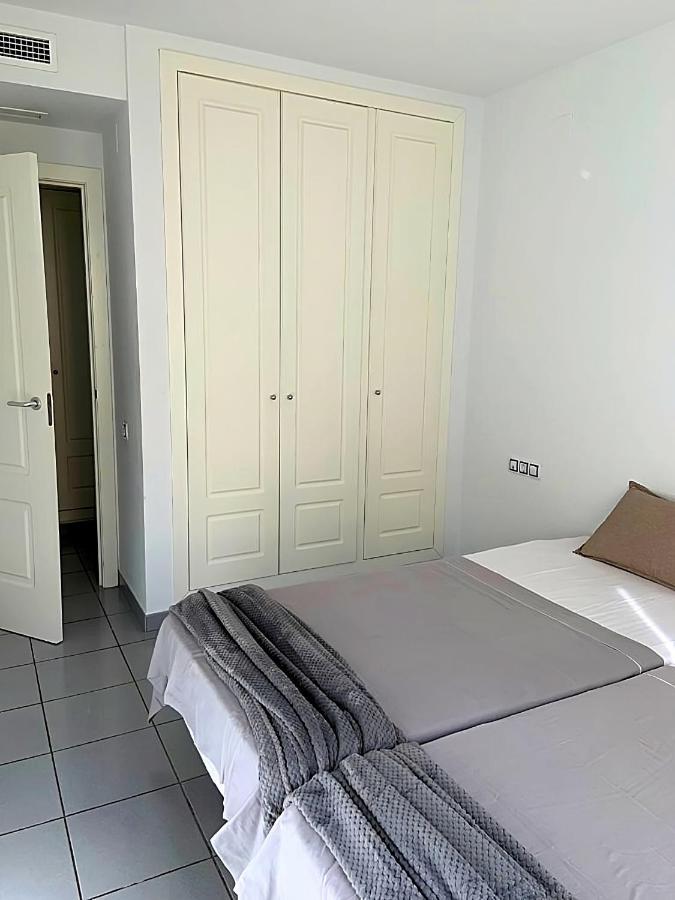 Spectacular Sea Views 2 Bedrooms In Villa Marina Μπένιντορμ Εξωτερικό φωτογραφία