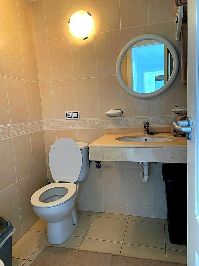Spectacular Sea Views 2 Bedrooms In Villa Marina Μπένιντορμ Εξωτερικό φωτογραφία